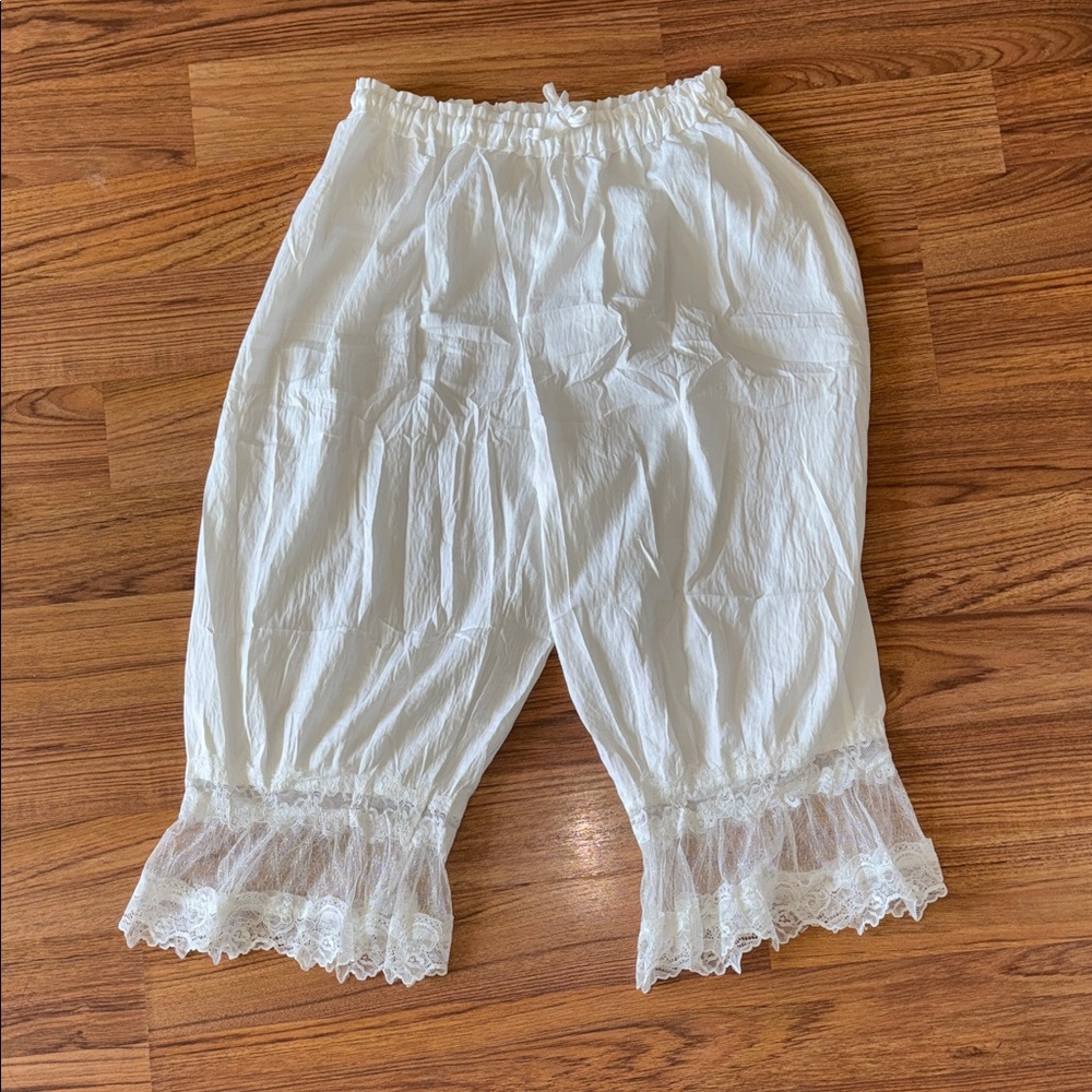 White Lace Trim Bloomers Capri Pants Victorian Regency